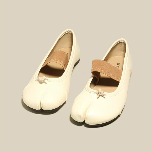 【2color】足袋デザインフラットパンプス Z00370