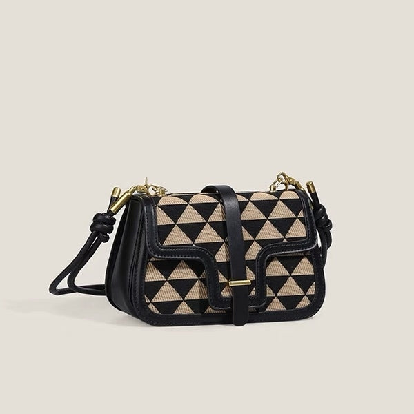 トライアングルプリントフラップメッセンジャーバッグ AU-170