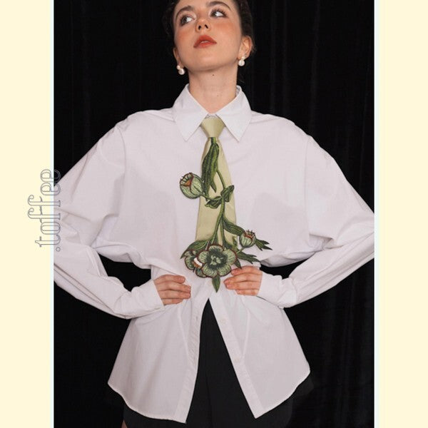 アートとフォームが融合したハイエンドシャツ 《C0202》