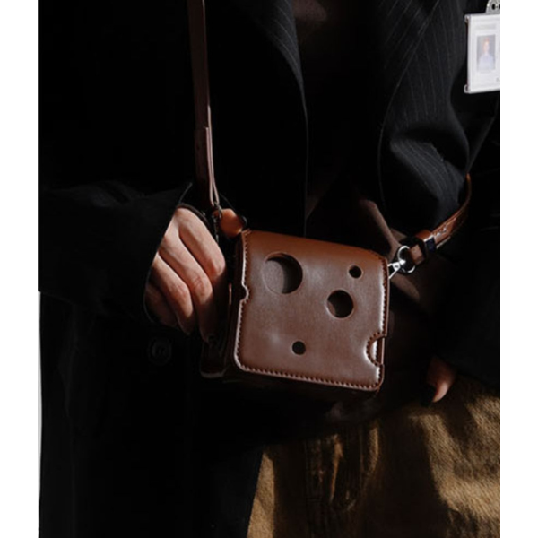 【3color】チーズシルエットスクエアショルダーバッグ AU-370