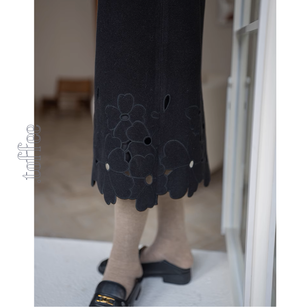 【2color】花柄レースAラインミディ丈スカート《Z00859》