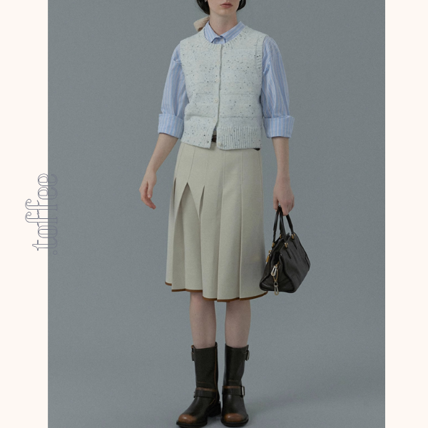 【2color】コントラストカラーヘムプリーツスカート《Z00834》