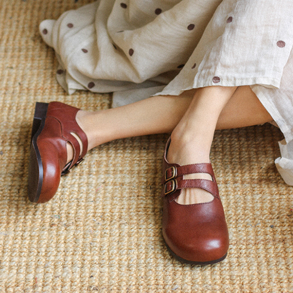 【2color】ラウンドトゥゴールドバックル付きローファー Z00147