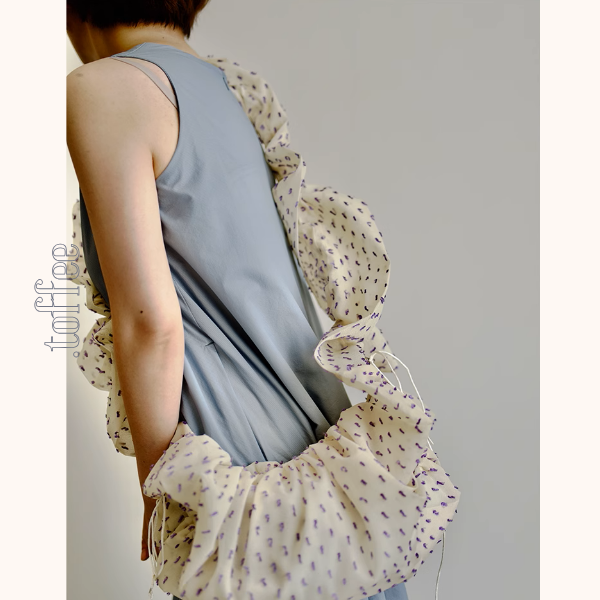 ドローストリング付きギャザーショルダーバッグ《Z00936》