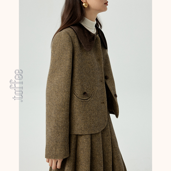 ヘリボーン柄ショートジャケット&プリーツミディスカートのセットアップ Z00481