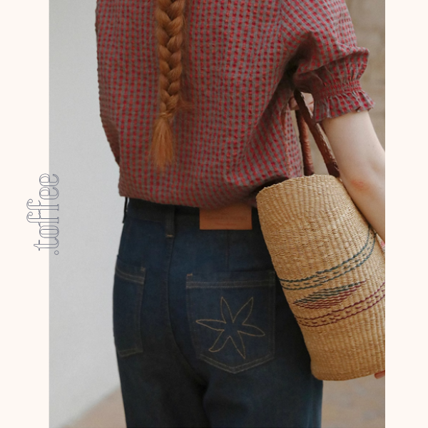 スターフラワー刺繍ブーツカットデニム《Z00830》