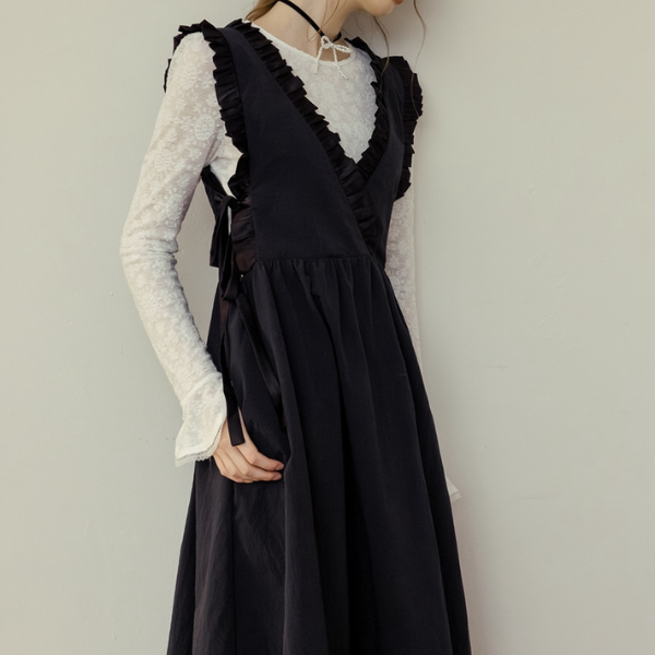 Vネックフリルロングワンピース Z00139