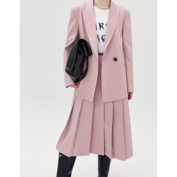 オーバーサイズジャケットとプリーツスカートのピンクセットアップ X-404