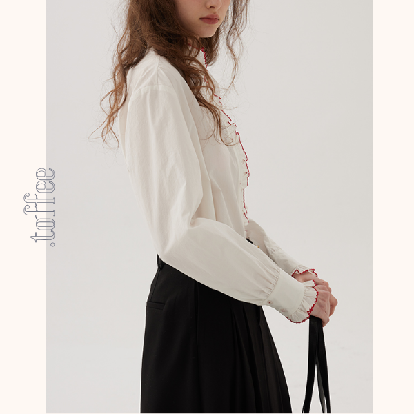 コントラストラッフルディテールブラウス《Z00845》