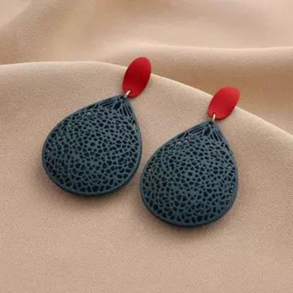 【3color】ウォーターマークカットアウトピアス AU-278