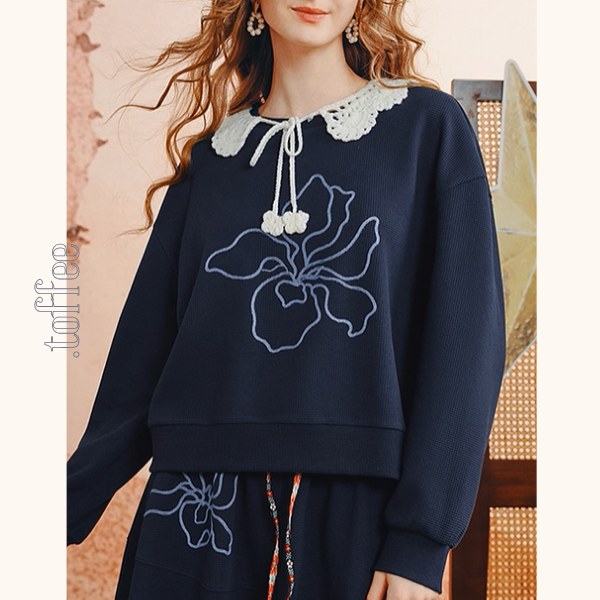 かぎ針襟と花刺繍のネイビーセット《Z01135》