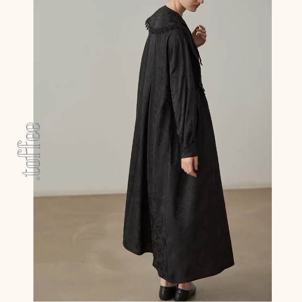 レイヤードドールカラーブラックジャガードワンピース《Z01000》