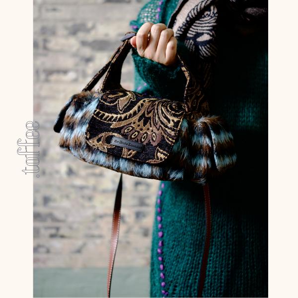 ファー付きダマスク織りショルダーバッグ 《Z00788》