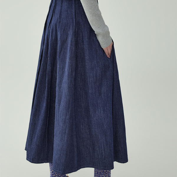ポケット付きロングデニムプリーツスカート 《Z00732》