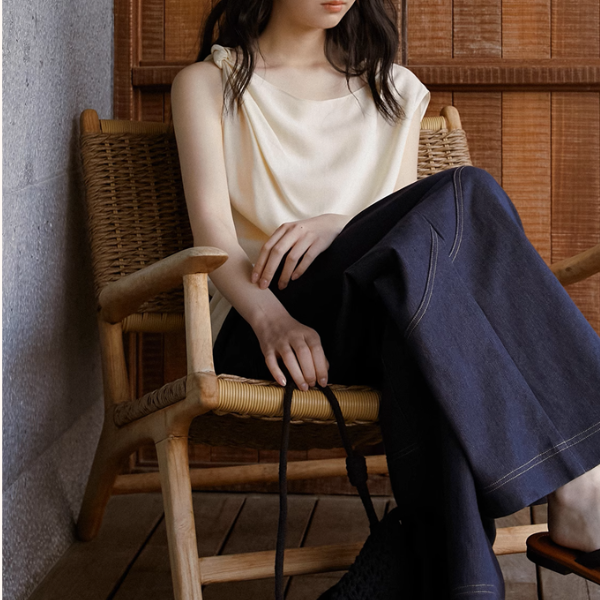 サイド結びノースリーブトップス《Z00886》