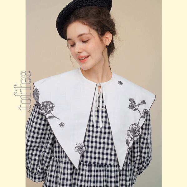 フレンチシックとモードの融合:ギンガムチェックのティアードワンピース 《C0211》