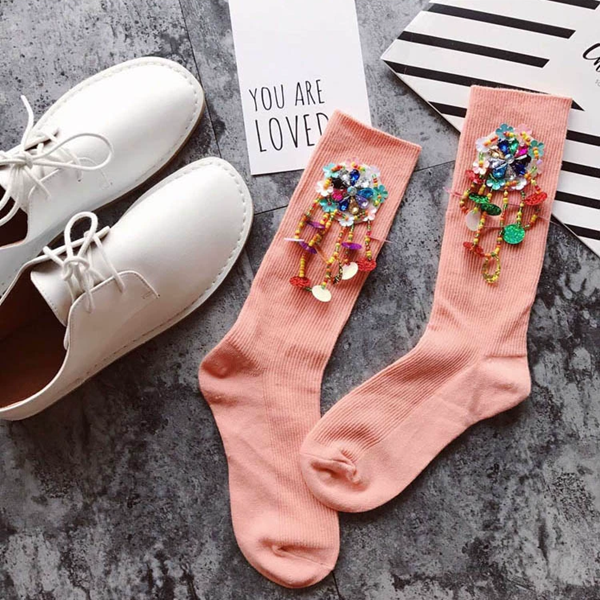 フラワービーズ装飾クルーソックス4点セット 《Z00774》