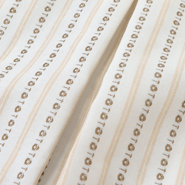 カラフル猫ちゃん刺繍入りショートスリーブシャツ《Z00909》