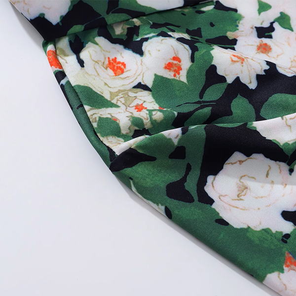 フローラルクロップドシャツ《Z00912》