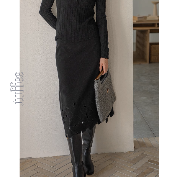 【2color】花柄レースAラインミディ丈スカート《Z00859》