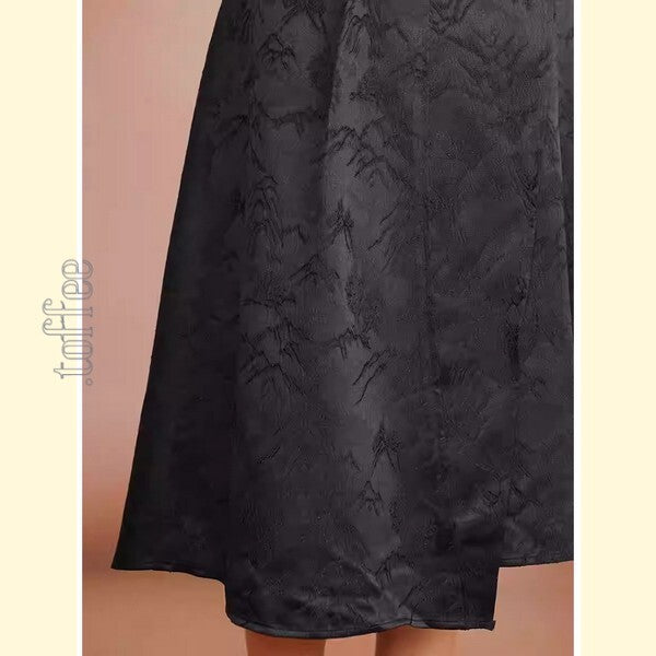 幻想的な水墨画ジャガードが織りなす:オリエンタルサスペンダースカート C0188