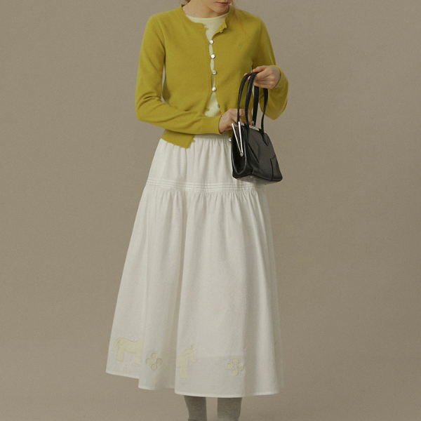 ポニーパッチ刺繍フレアスカート《Z00824》
