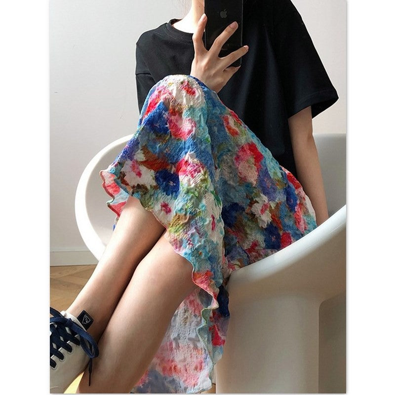 油絵のようなフラワー柄スカート