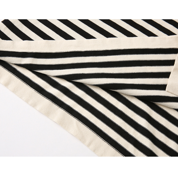 【2color】サイドスリットケープタイワンピース AU-166