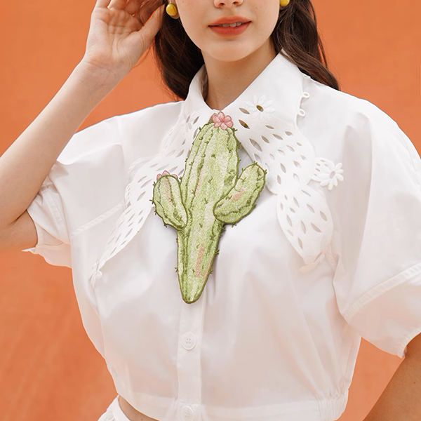 胸に咲くサボテンの記憶ネクタイ《C0222》