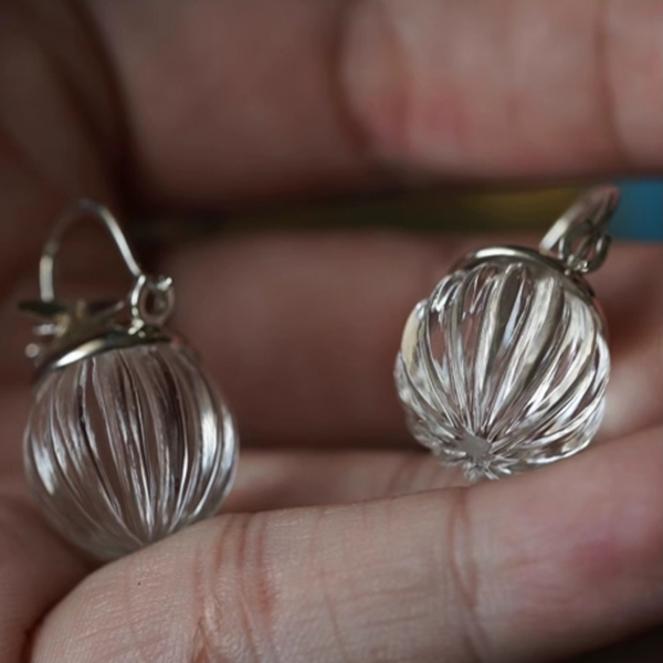 シルバーボールピアス Z00365