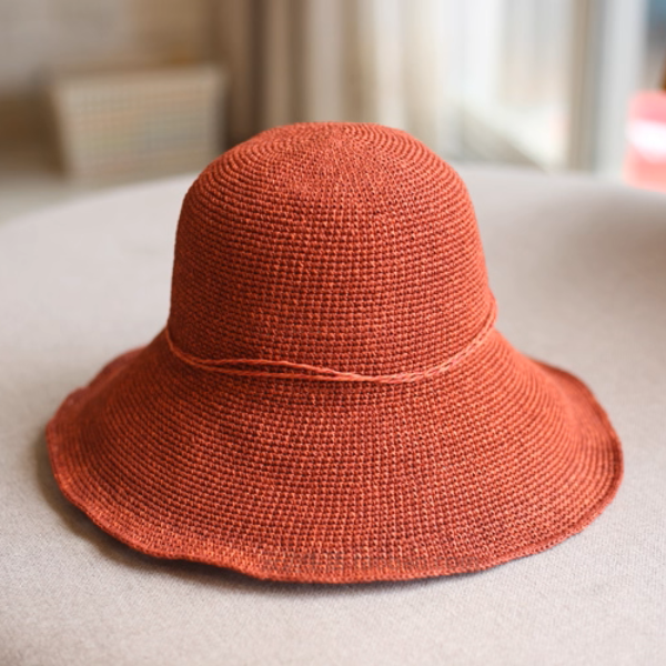 リボン付きレッドストローハット《Z01065》