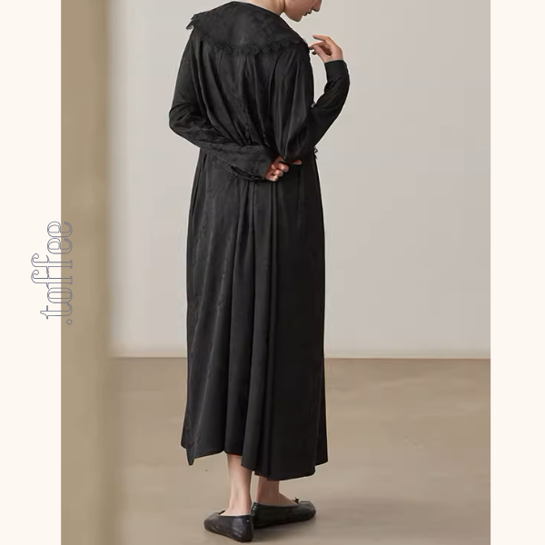 レイヤードドールカラーブラックジャガードワンピース《Z01000》