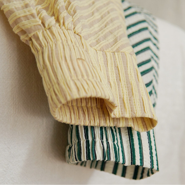 【2color】フード付きオーバーサイズストライプシャツ Z00130