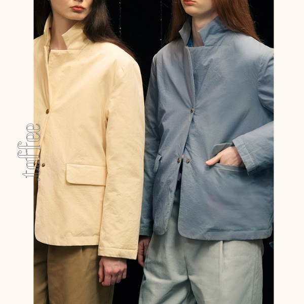 ストライプライニングテーラードジャケット 《Z00756》