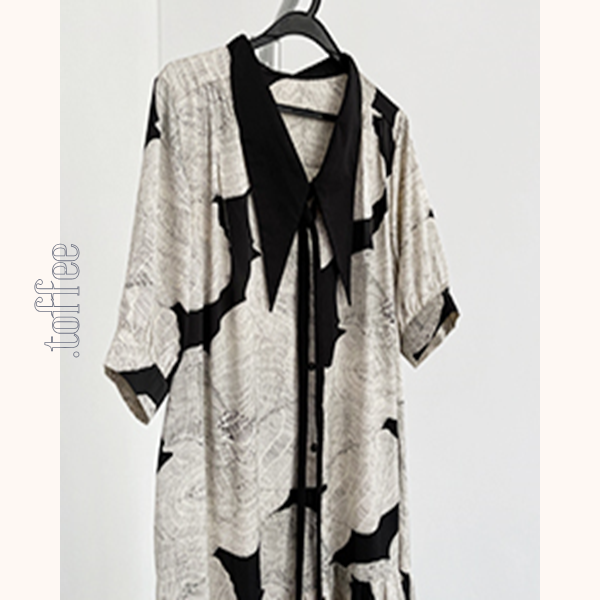 モノトーンプリントボウタイワンピース Z00420