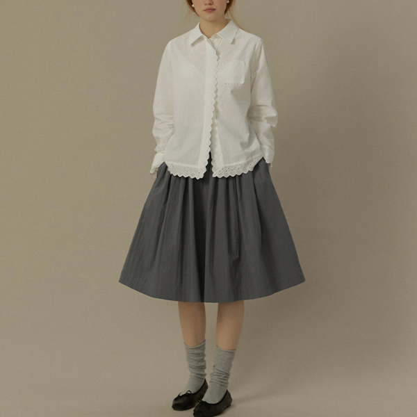 レース装飾ホワイトブラウス《Z00832》