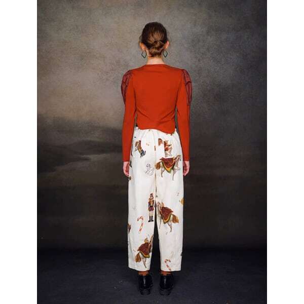 【2color】くるみ割り人形プリントタックテーパードパンツ C0107