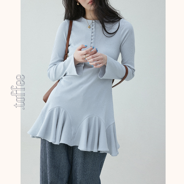 ボタンディテールペプラムトップ《Z00837》
