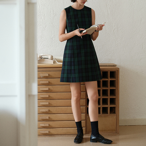タータンチェックノースリーブミニワンピース Z00463