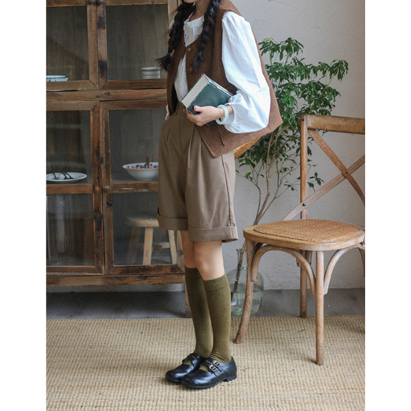 【2color】ラウンドトゥゴールドバックル付きローファー Z00147