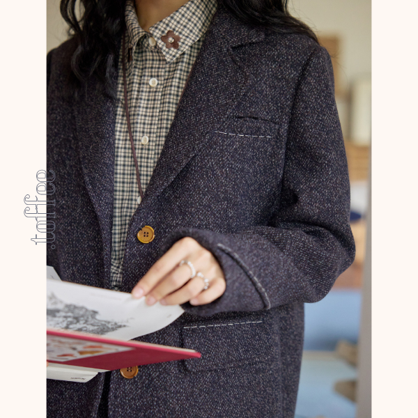 ミドル丈ジャケット&プリーツスカートのウールセットアップ Z00559