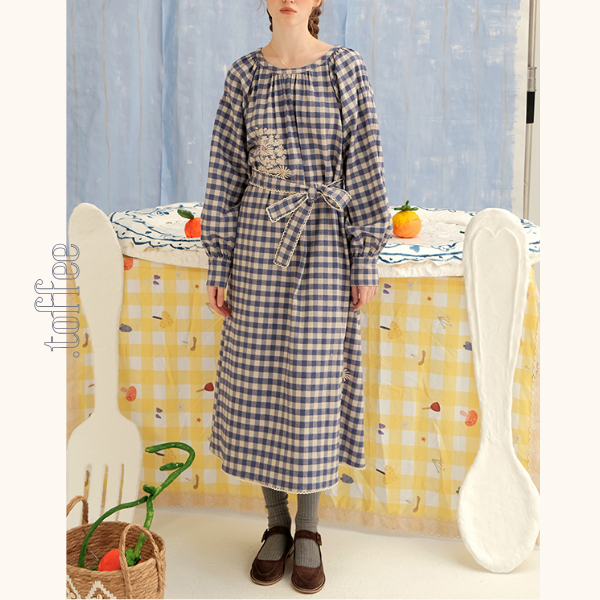 ギンガムチェックウエストリボンロングワンピース 《Z00757》