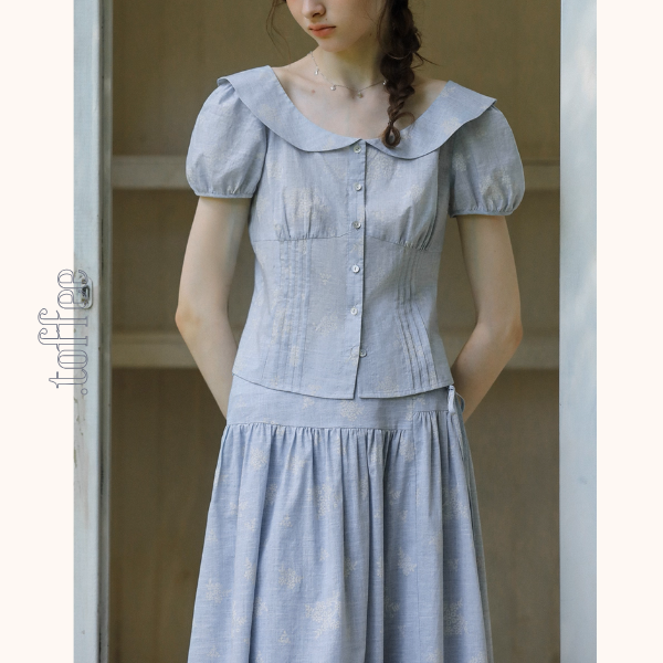 丸襟とパフスリーブのブルーワンピース《Z01090》