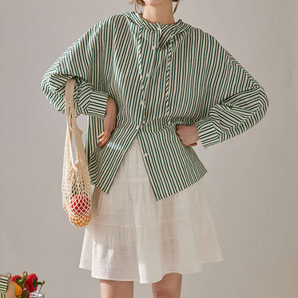 【2color】フード付きオーバーサイズストライプシャツ Z00130