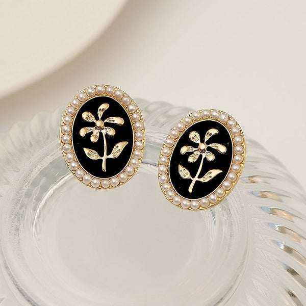 レトロフラワーピアス  su0018