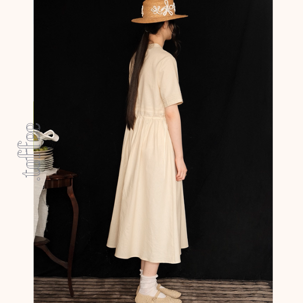 リボン刺繍とプリーツの上品ワンピース《Z01045》