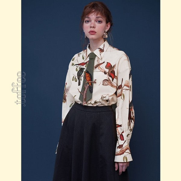 【3color】自由を纏う:手仕事の鳥刺繍タイ C0179