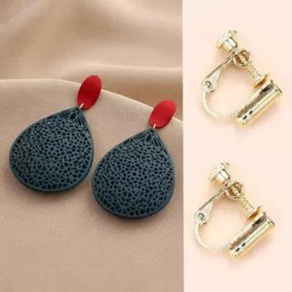 【3color】ウォーターマークカットアウトピアス AU-278