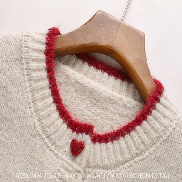 【3color】ハートボタンラウンドネックカーディガン 《Z00651》