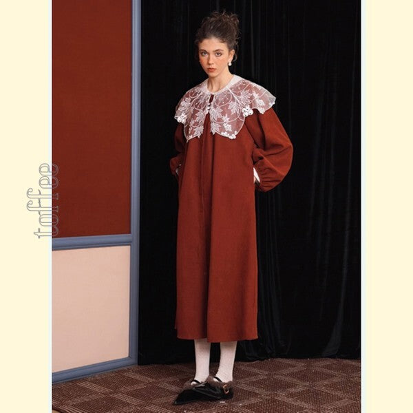 クラシックに新たな息吹:ガーリーなシャツワンピース 《C0199》